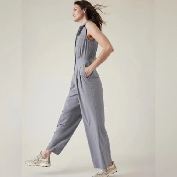 Athleta Brooklyn Heights Wide Leg Jumpsuit in Grey Size 10 P Petite - Picture 2 of 11